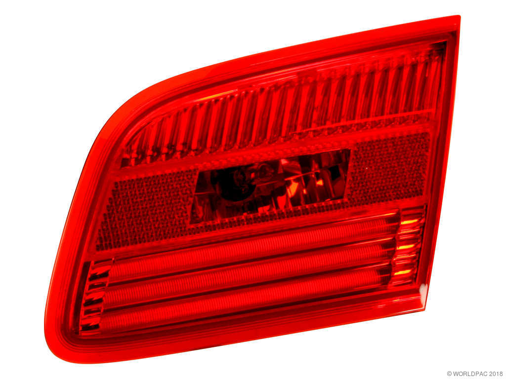 2007-2010 BMW 328i Tail Light Lens - Right (ULO)