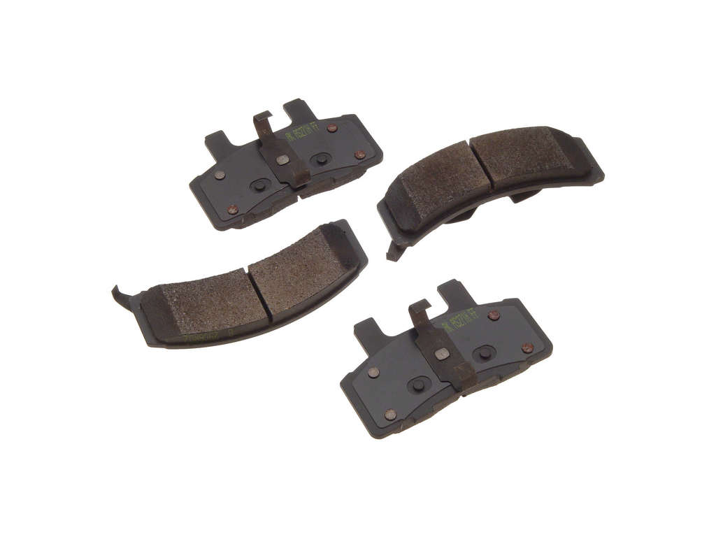 1996-2002 Chevrolet Express 2500 Disc Brake Pad Set - Front (Akebono)