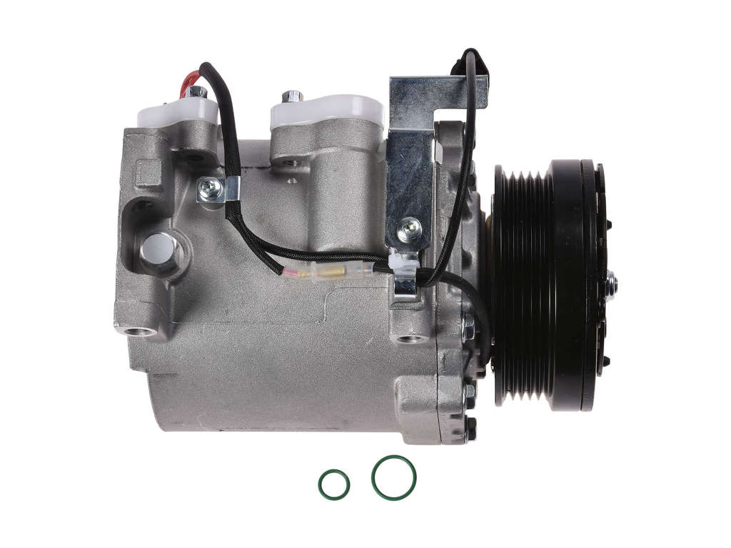 2000-2003 Mitsubishi Galant A/C Compressor (Autopart International)