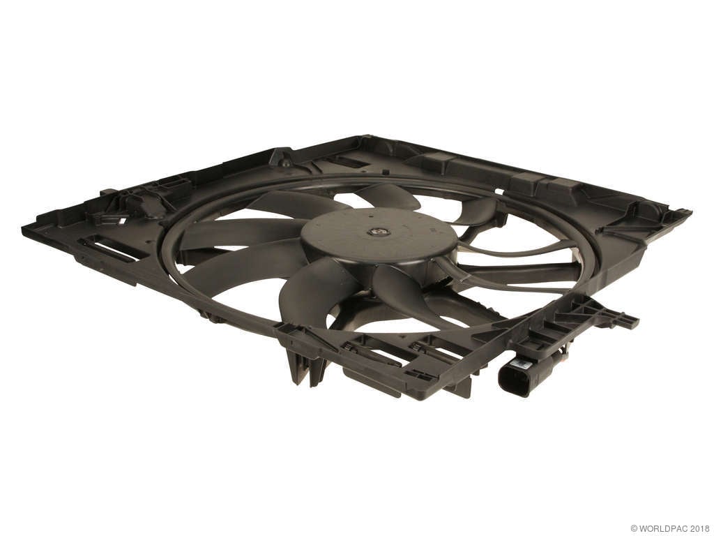 2008-2014 BMW X6 Engine Cooling Fan Assembly (Genuine)