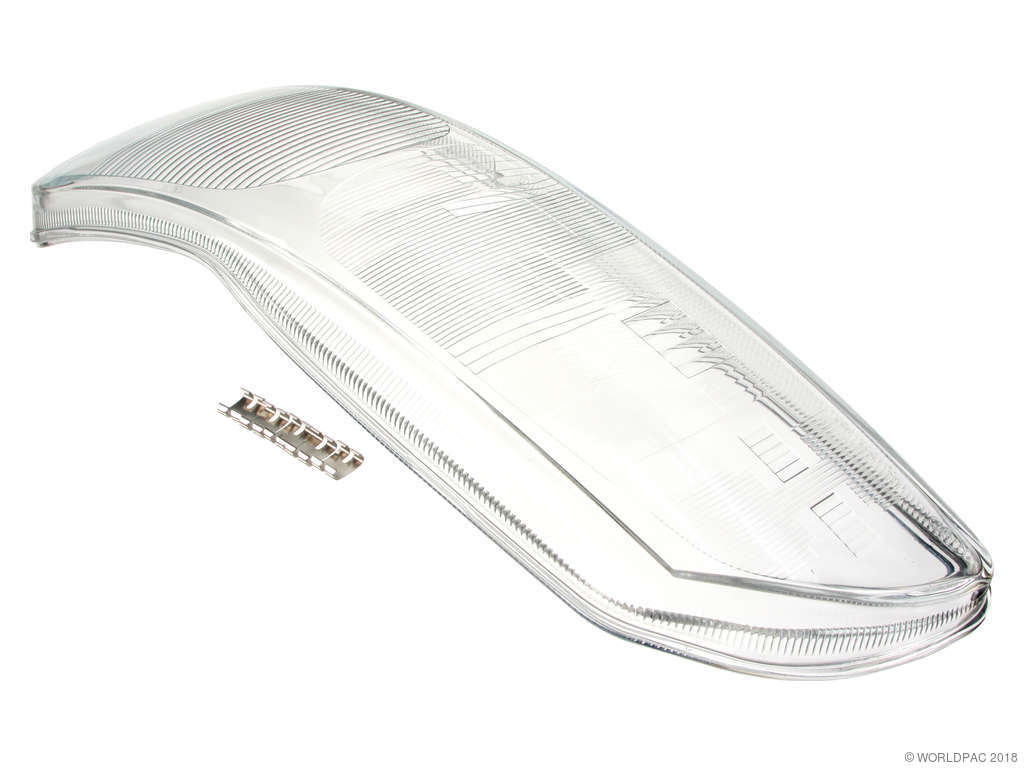2001-2004 Volvo V70 Headlight Lens - Left (APA/URO Parts)