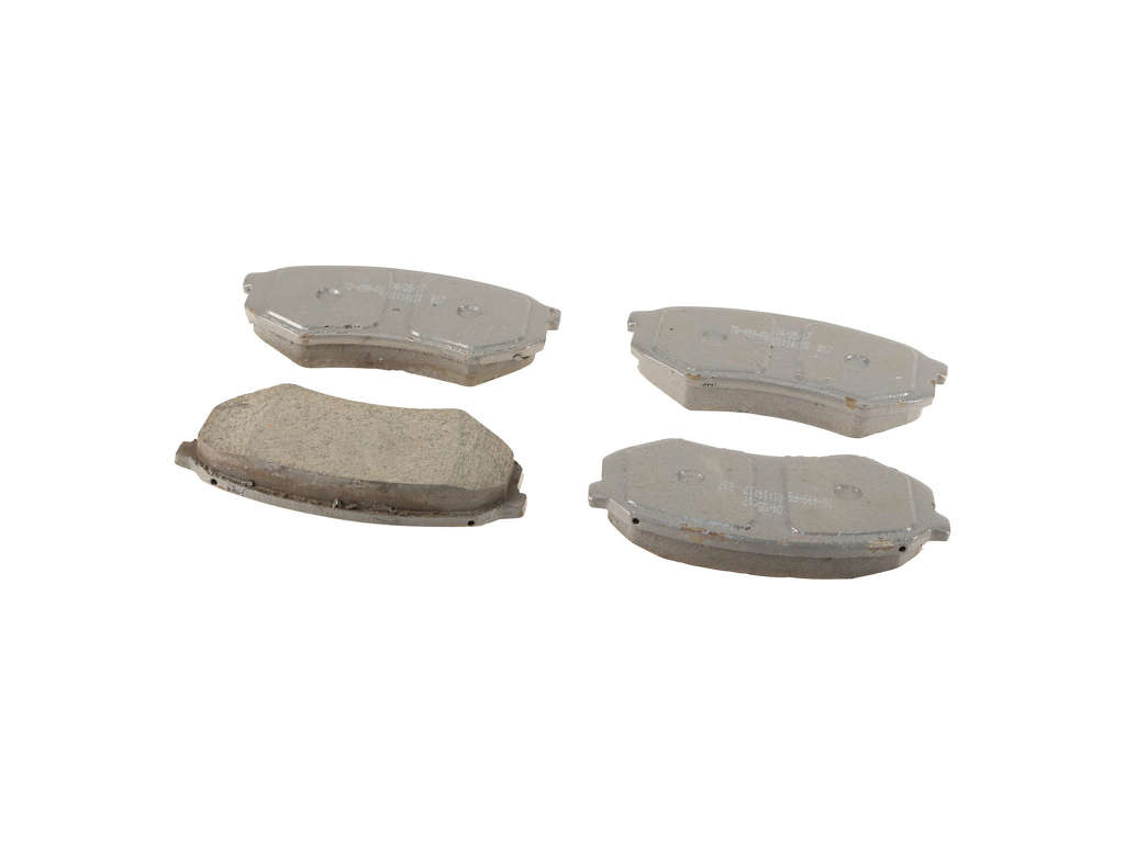 1999-2004 Toyota Tacoma Disc Brake Pad Set - Front (Wagner Brake)