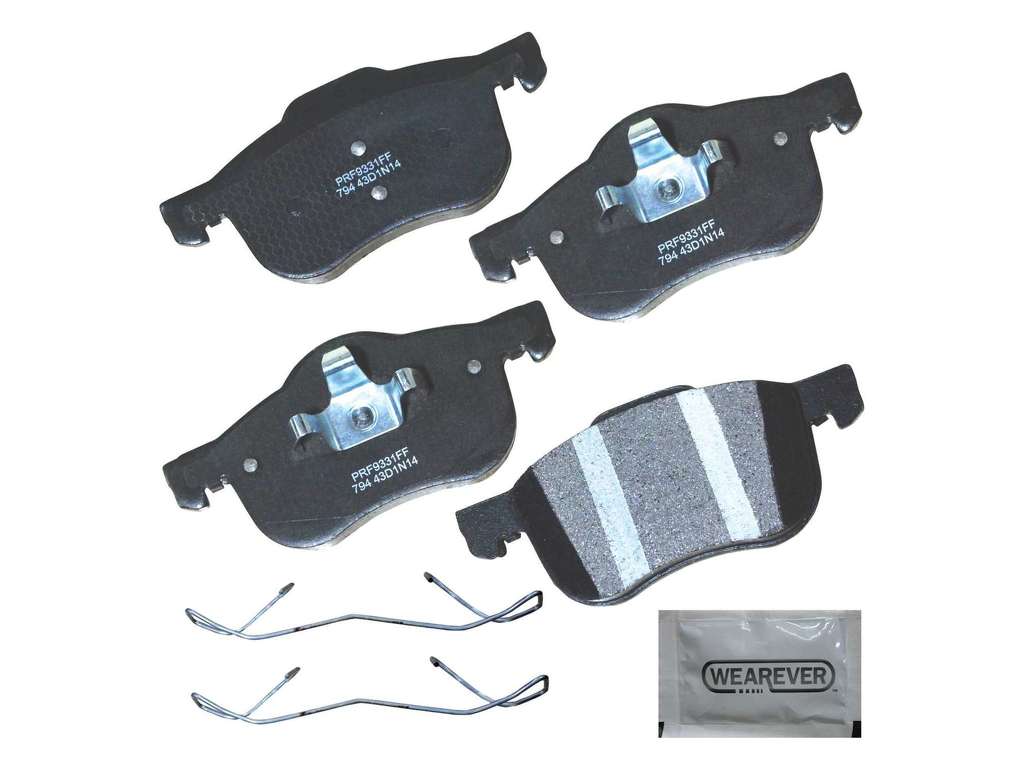 1999-2006 Volvo S80 Disc Brake Pad Set - Front (CARQUEST)