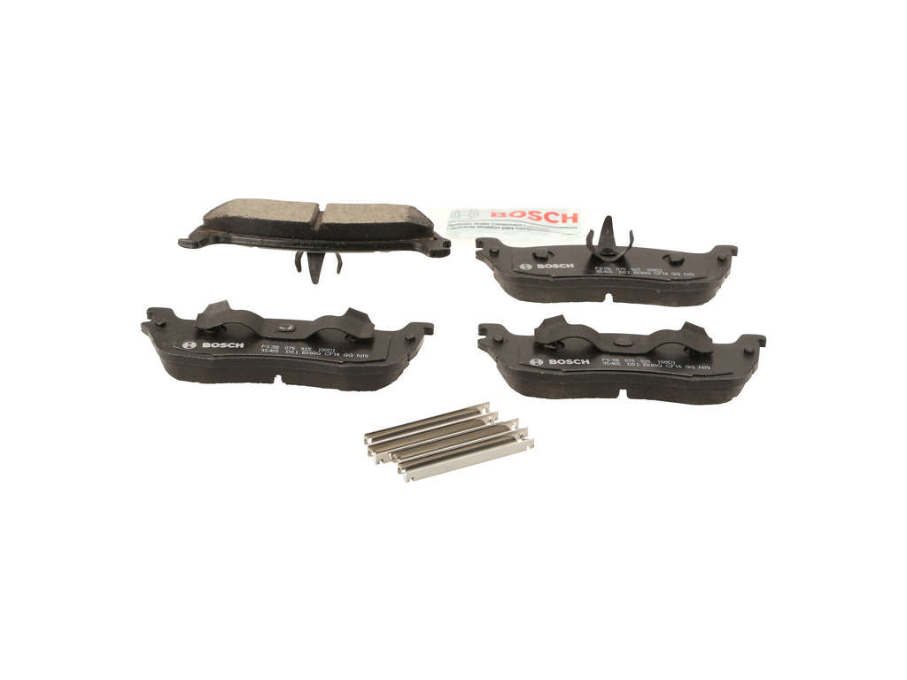 1998-2002 Lincoln Navigator Disc Brake Pad Set - Rear (Bosch)