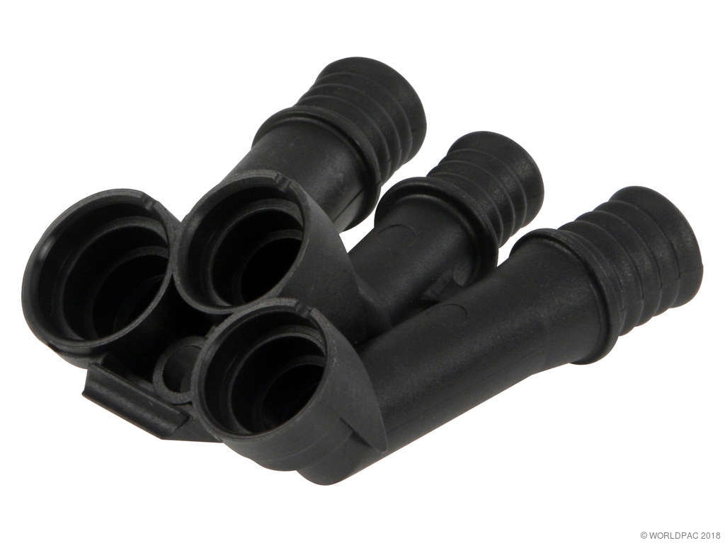 1996-1999 BMW M3 HVAC Heater Connector Hose (Vaico)