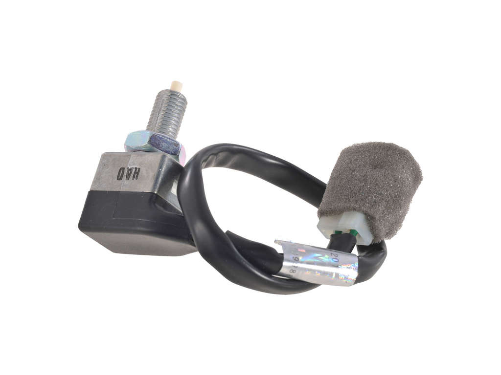 2000-2006 Hyundai Accent Brake Light Switch (Autopart International)