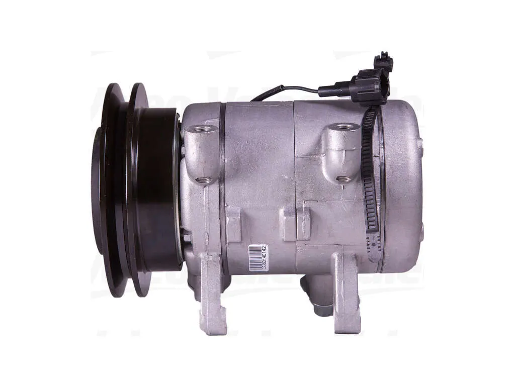 2000-2004 Nissan Xterra A/C Compressor (Valeo)