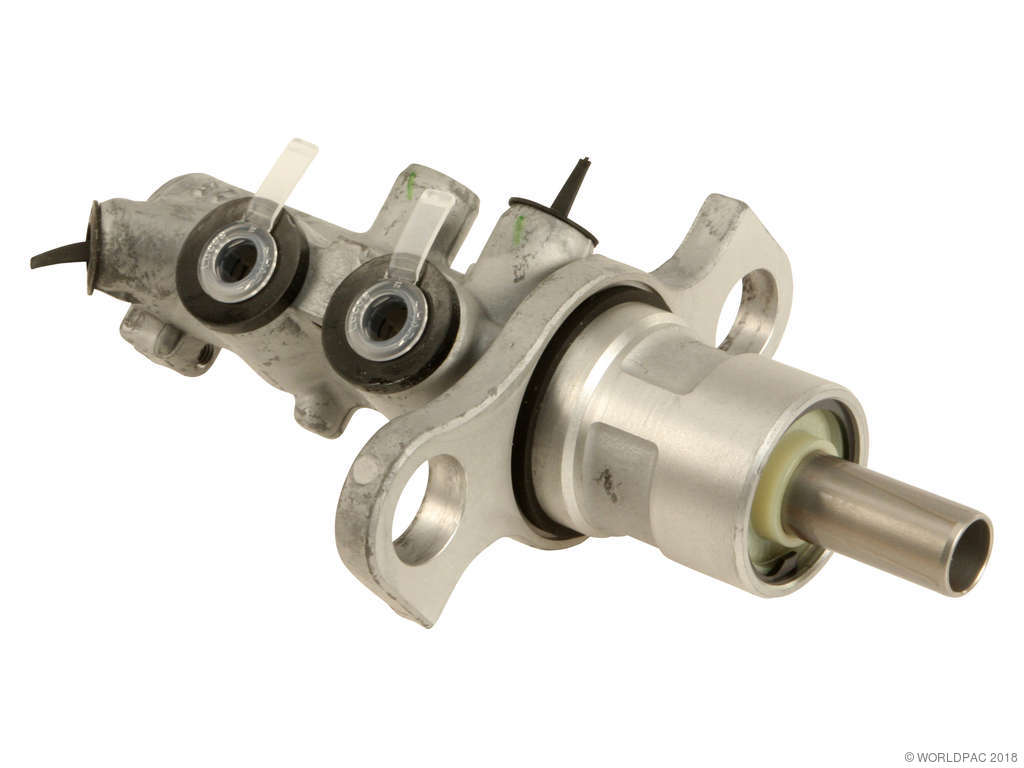 2006-2009 Saab 9-3 Brake Master Cylinder (TRW)