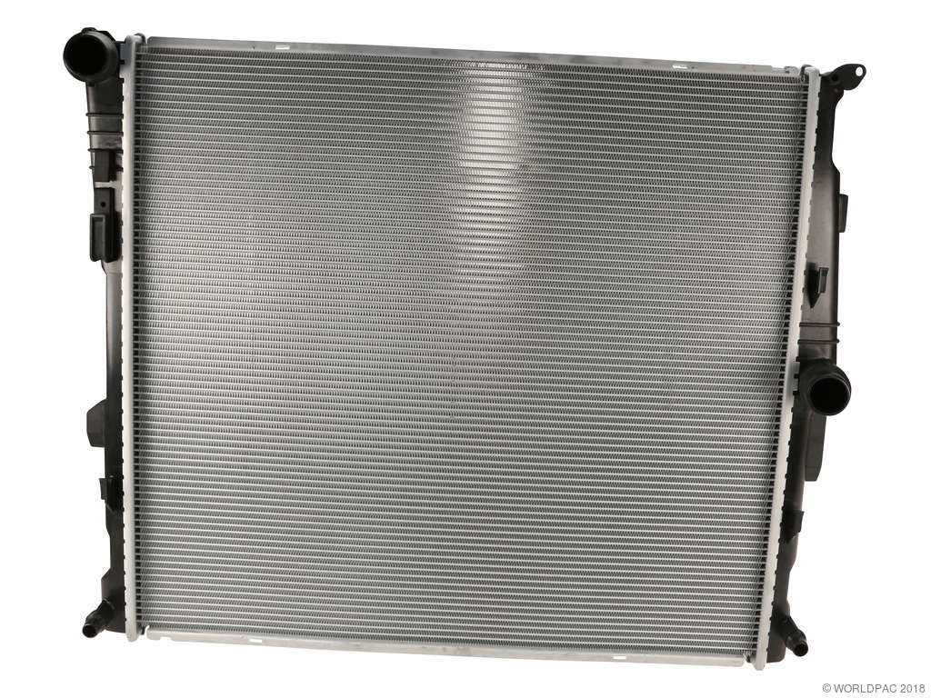 2011-2012 BMW X3 Radiator (Nissens)