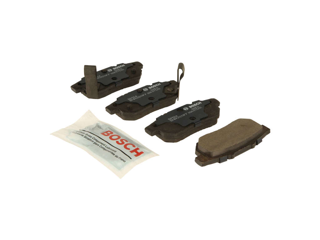 1992-2000 Honda Civic Disc Brake Pad Set - Rear (Bosch)