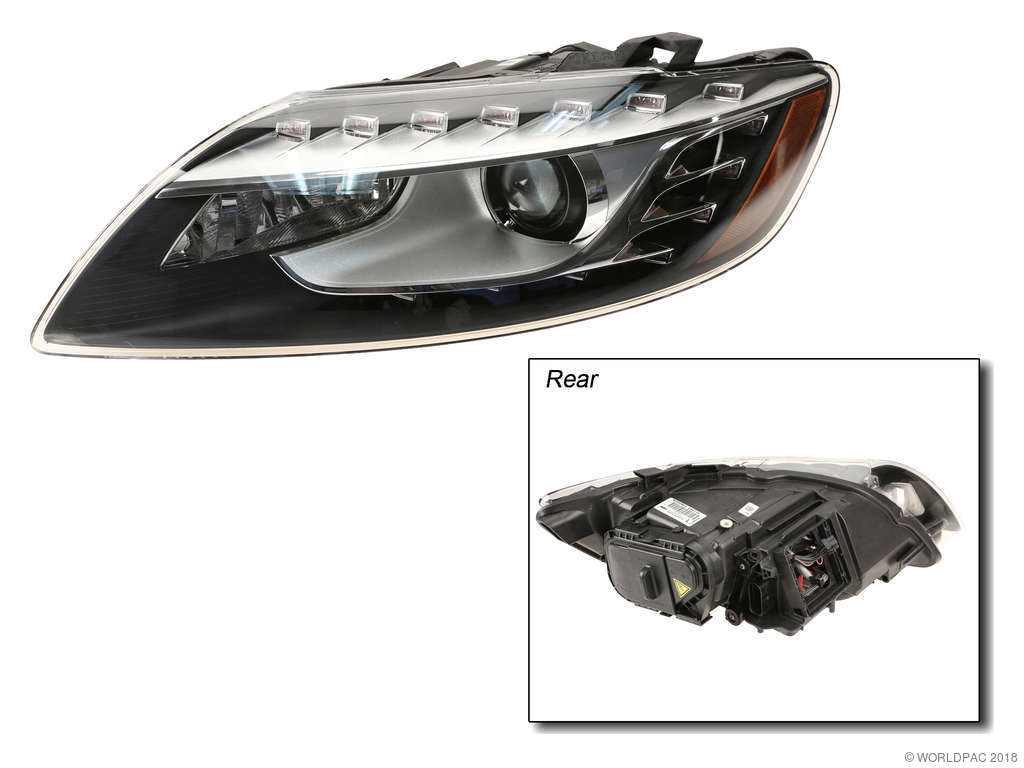 2010-2015 Audi Q7 Headlight Assembly - Left (Valeo)