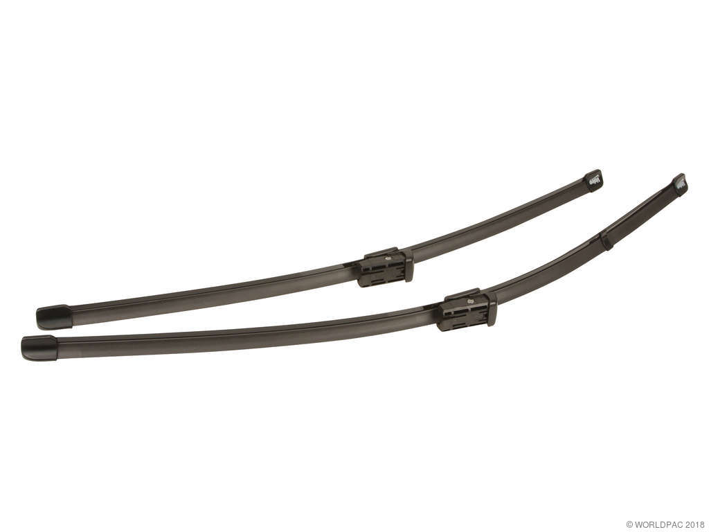 2006-2013 Audi A3 Windshield Wiper Blade - Front Right (Valeo)