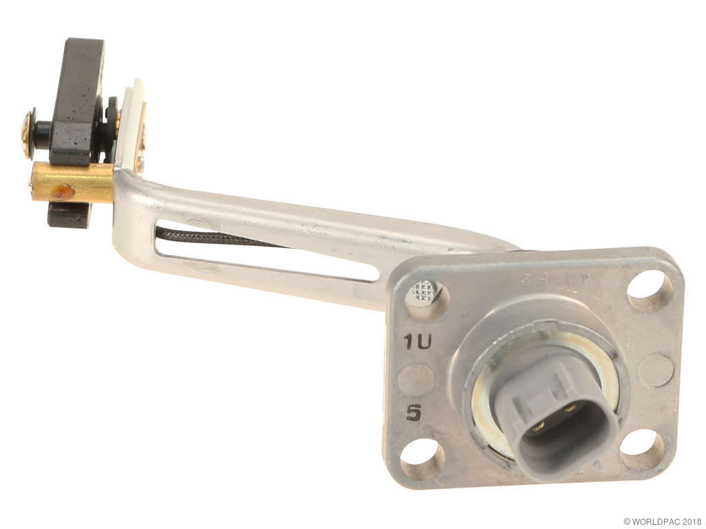 2001-2006 Lexus LS430 Engine Oil Level Sensor (Genuine)