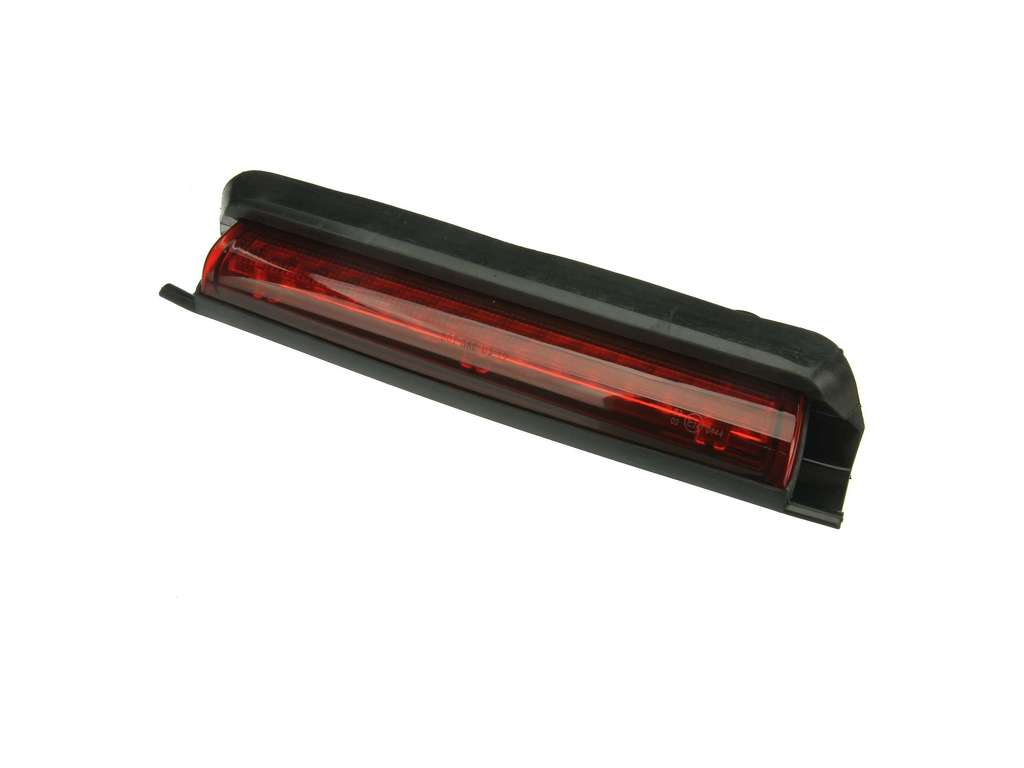 2005 Chevrolet Trailblazer Center High Mount Stop Light (Autotecnica)