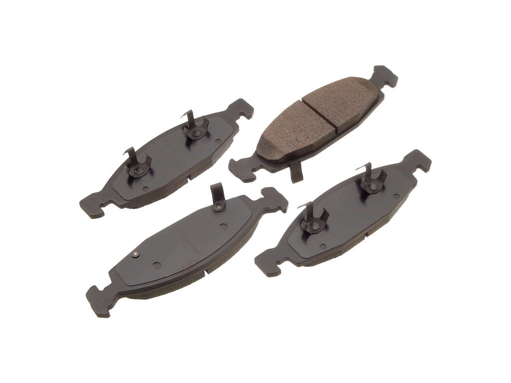 1999-2002 Jeep Grand Cherokee Disc Brake Pad Set - Front (Akebono)