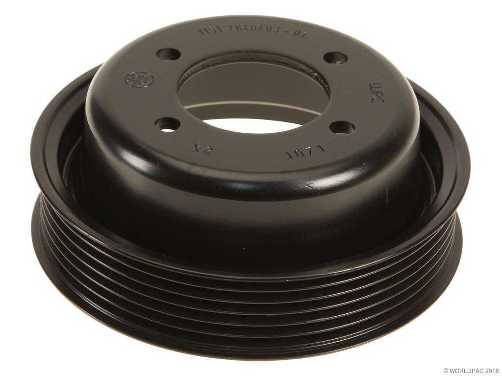 2001-2002 BMW Z3 Engine Water Pump Pulley (APA/URO Parts)