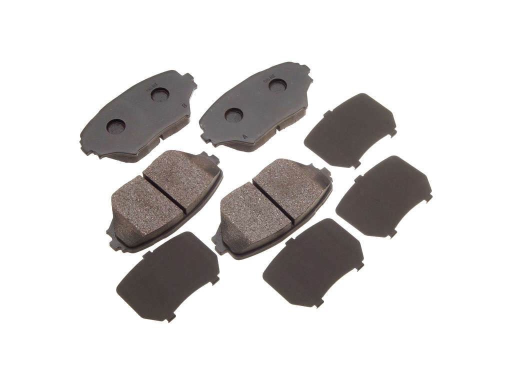 2001-2005 Toyota RAV4 Disc Brake Pad Set - Front (Akebono)