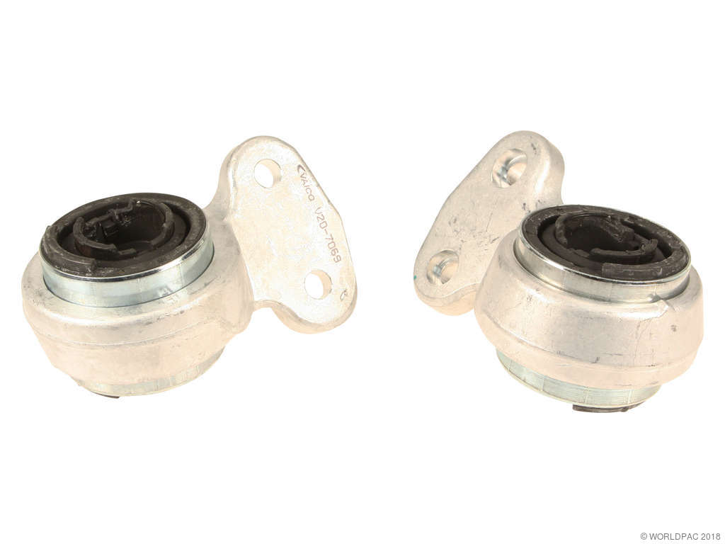 1999-2000 BMW 323i Suspension Control Arm Bushing Kit - Front (Vaico)