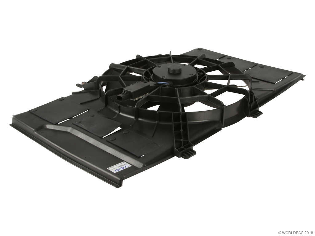 2001-2005 Dodge Neon Engine Cooling Fan Assembly (VDO)
