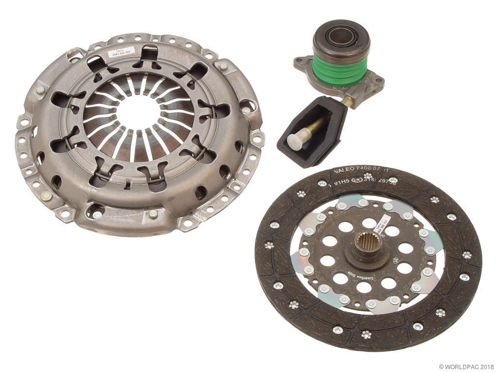 1999-2001 Volvo V70 Clutch Pressure Plate and Disc Set (Valeo)