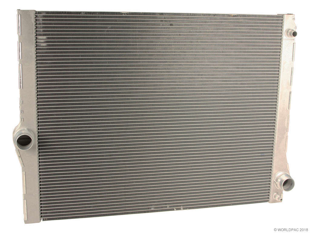 2009-2012 BMW 750i Radiator (Behr)