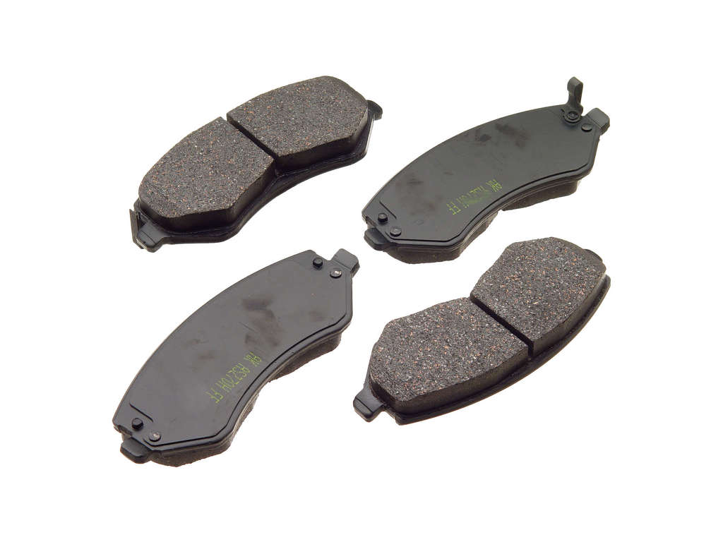 2001-2007 Dodge Caravan Disc Brake Pad Set - Front (Akebono)