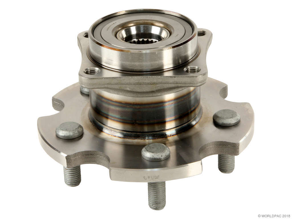 2009-2010 Pontiac Vibe Wheel Bearing and Hub Assembly - Rear (NSK)