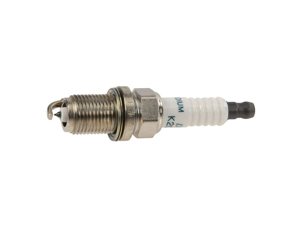 2005 Mitsubishi Eclipse Spark Plug (Denso)