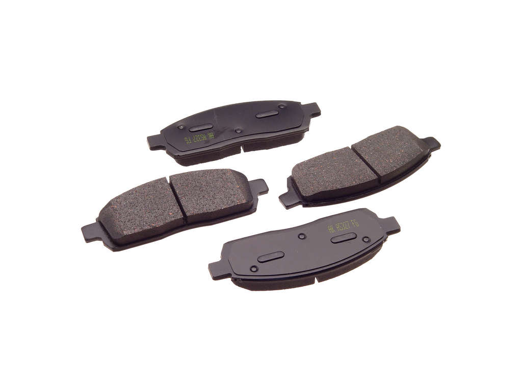 2006-2008 Lincoln Mark LT Disc Brake Pad Set - Front (Akebono)