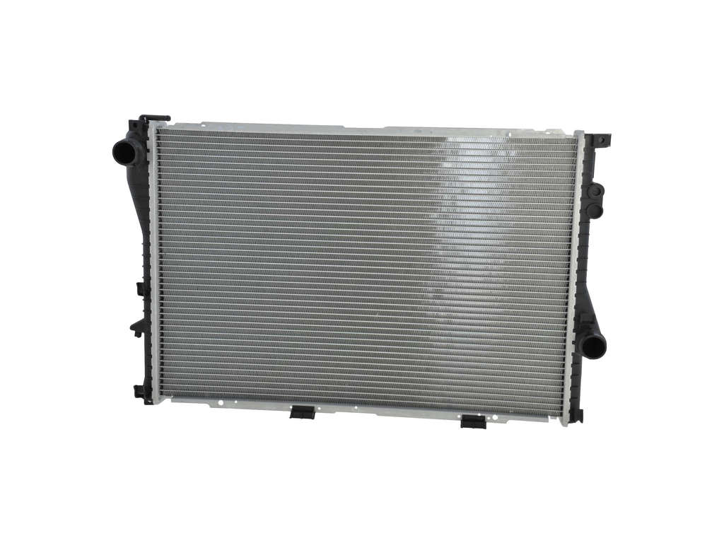 1998-2000 BMW 528i Radiator (Autopart International)