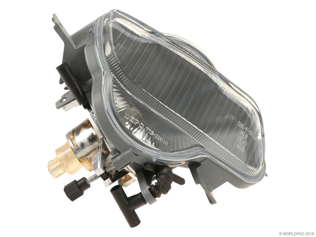 2001-2004 Volvo V70 Fog Light - Right (Professional Parts Sweden)