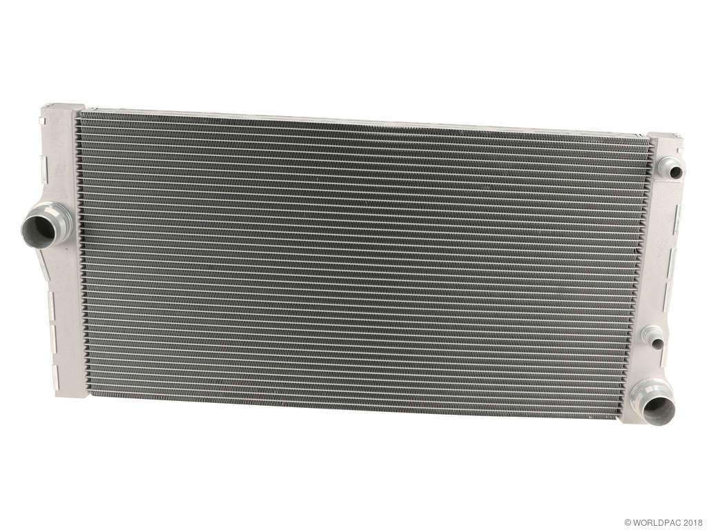 2014-2016 BMW 535d Radiator (Behr)