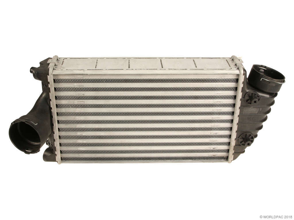 2002-2005 Porsche 911 Intercooler - Right (Behr)