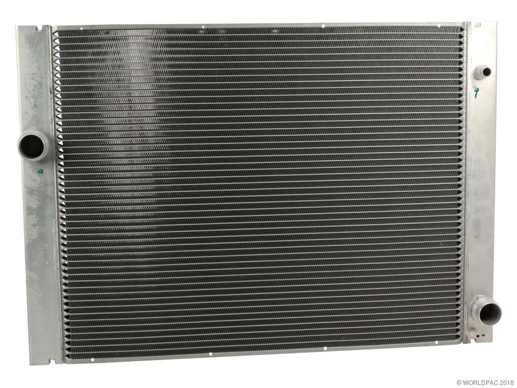 2004-2005 BMW 545i Radiator (Nissens)