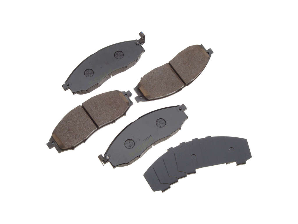 2003-2004 Nissan Frontier Disc Brake Pad Set - Front (Akebono)