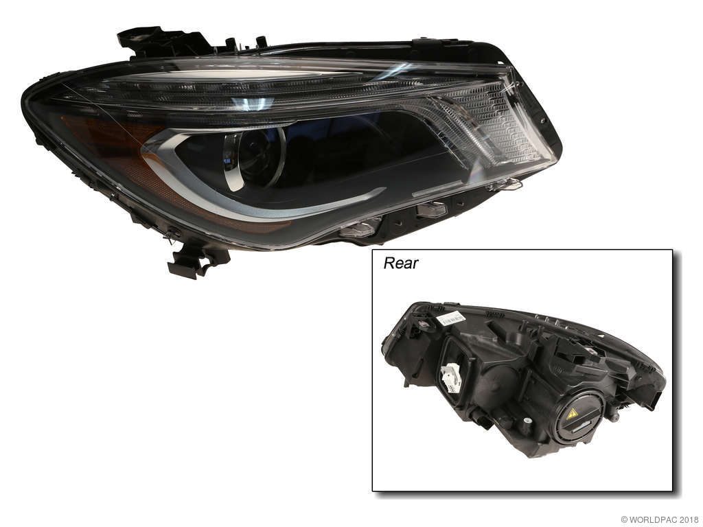 2014-2019 Mercedes-Benz CLA250 Headlight Assembly - Right (Magneti Marelli)