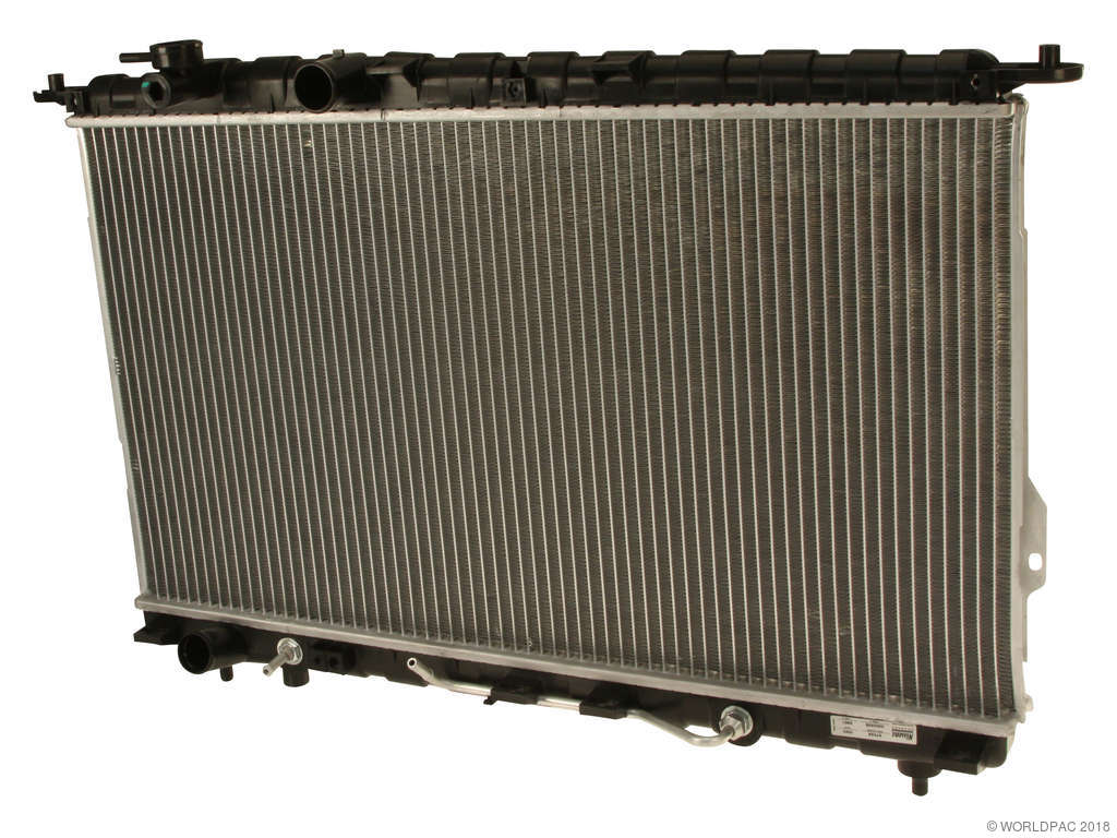 2004-2006 Kia Amanti Radiator (Nissens)