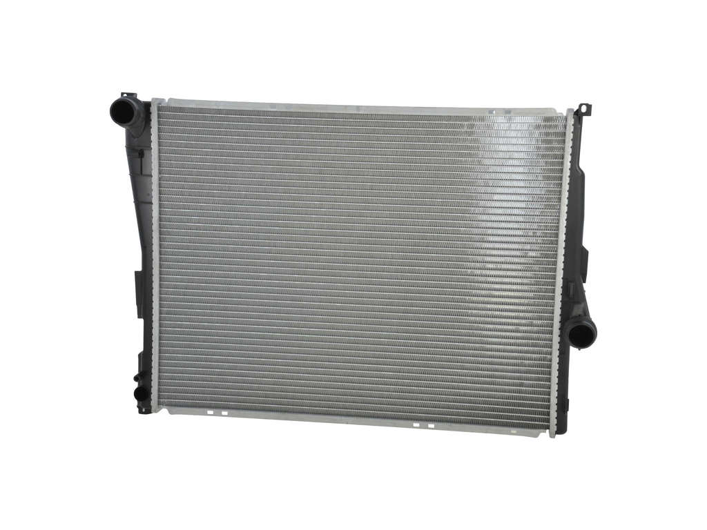 1999-2000 BMW 323i Radiator (Autopart International)