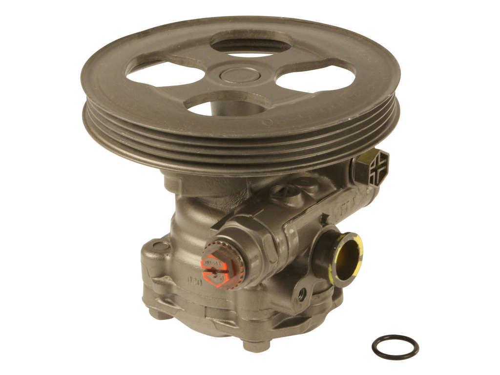 1998 Chevrolet Tracker Power Steering Pump (Maval)