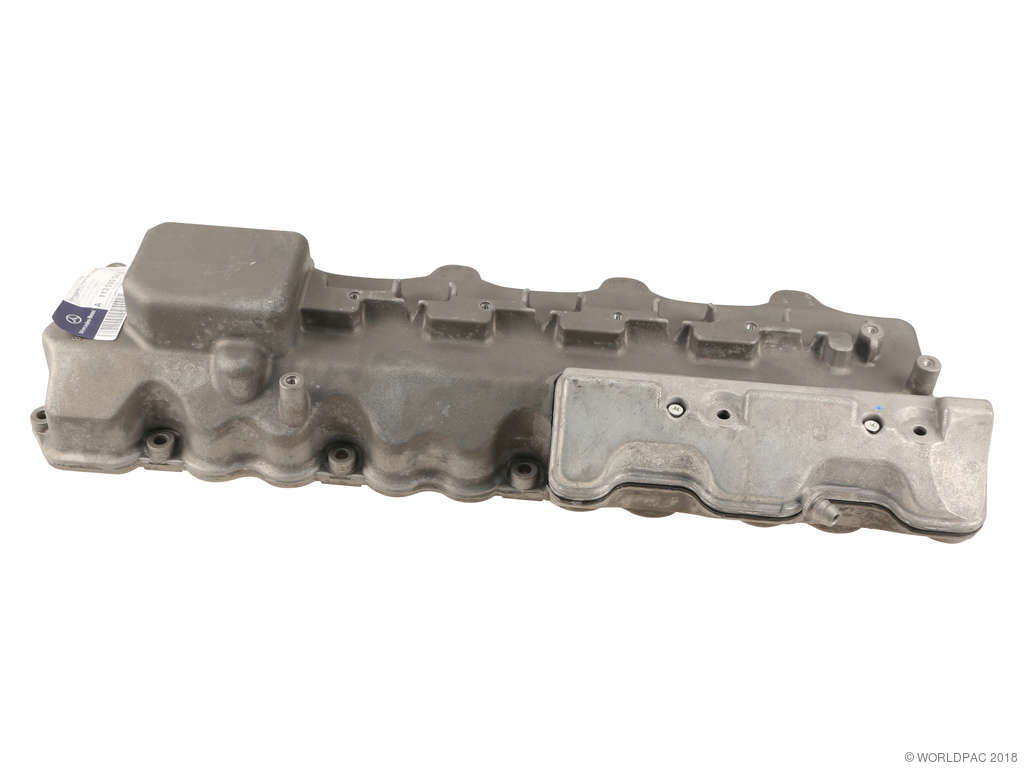 1999-2006 Mercedes-Benz SL500 Engine Valve Cover - Right (Genuine)