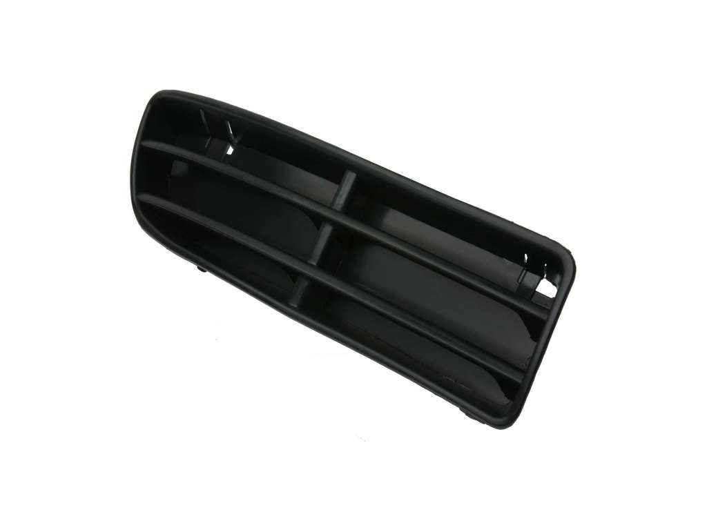 2000-2005 Volkswagen Jetta Grille - Front Right Lower (APA/URO Parts)