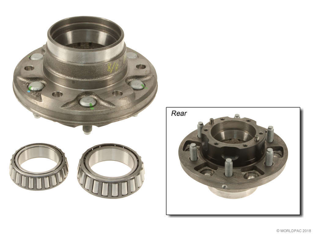 1996-1997 Lexus LX450 Wheel Hub - Front (Genuine)