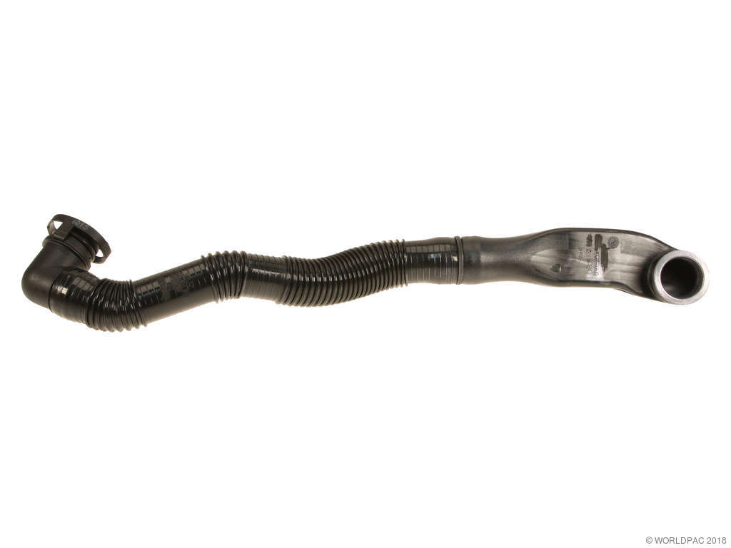 2000-2001 Audi A4 Quattro Secondary Air Injection Hose (Vaico)