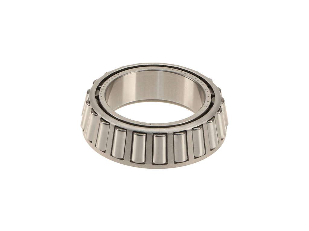2000-2002 Ford E-150 Econoline Wheel Bearing - Rear Outer (NTN)