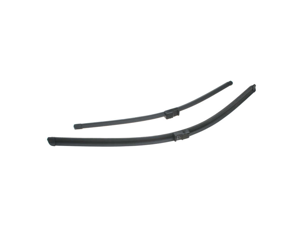 2004-2006 Volvo S40 Windshield Wiper Blade Set - Front (Bosch)