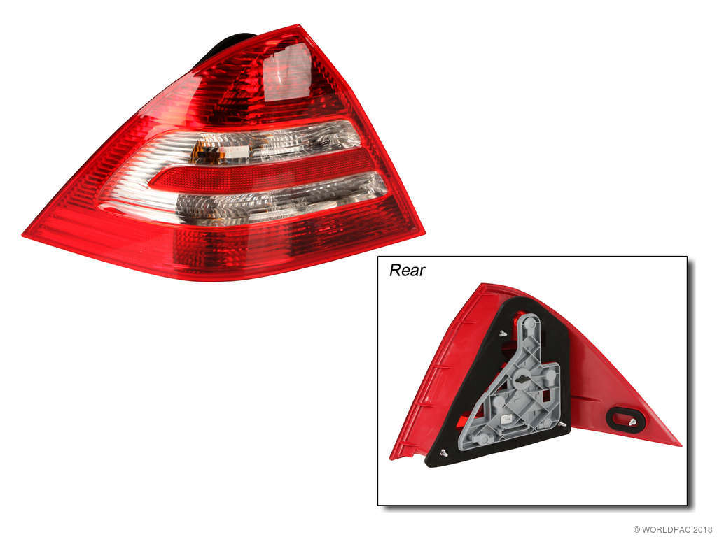 2006-2007 Mercedes-Benz C350 Tail Light Assembly - Left (ULO)
