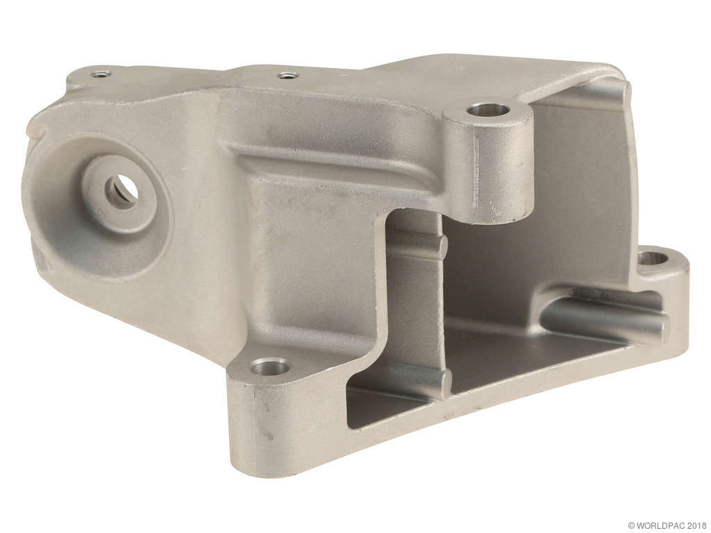 2007-2009 Volvo XC90 Engine Mount Bracket - Rear Upper (Genuine)
