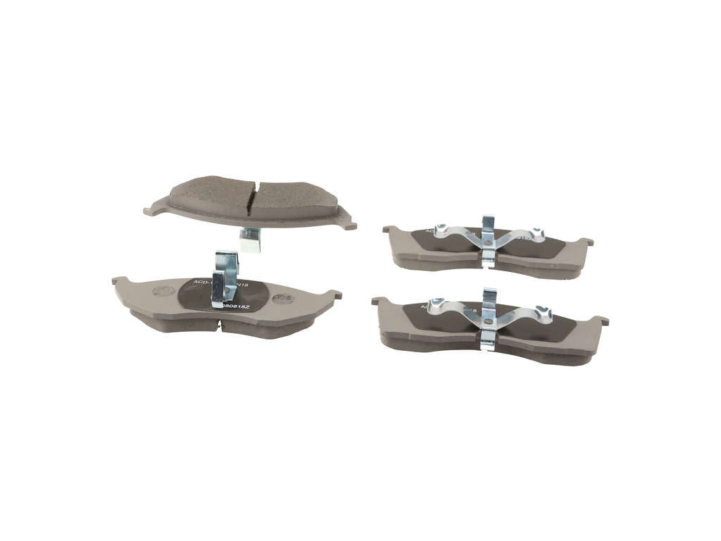 1996-2000 Dodge Caravan Disc Brake Pad Set - Front (ACDelco)