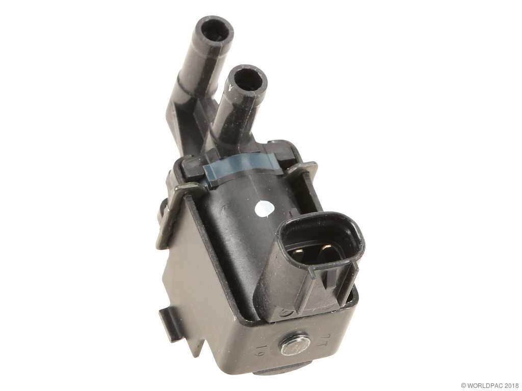 1999-2001 Toyota Solara Vacuum Regulator Valve (Genuine)