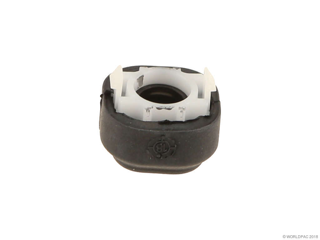 2011-2017 BMW X3 Radiator Insulator - Upper (Rein)